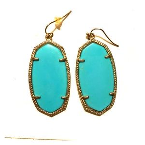 Kendra Scott Danielle earrings